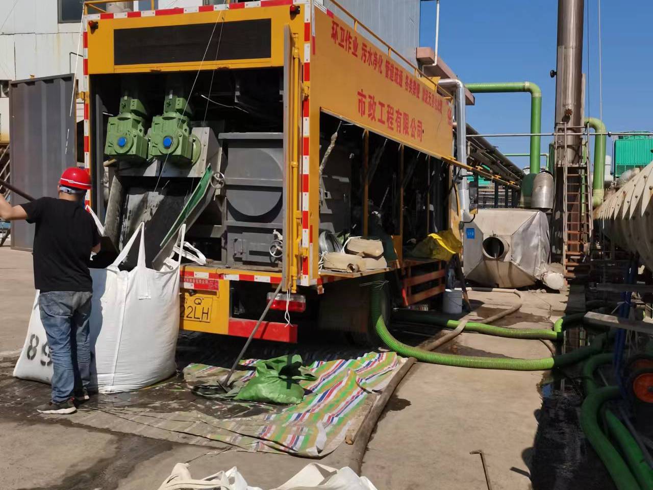 耒阳淤泥压干处理